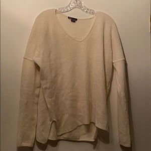 Vince cream cashmere sweater